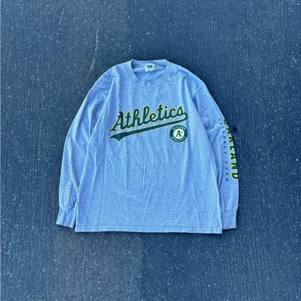 Vintage 90s Lee Sport Oakland Athletics Baseball Long Sleeve T-shirt Shirt